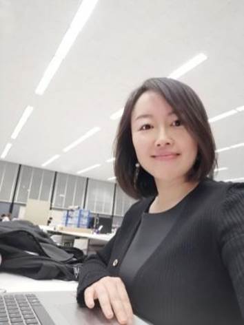 杨眉照片